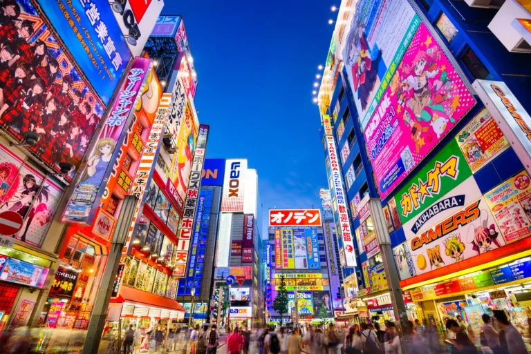 TOKYO: Un’esplosione di colori, sapori e tecnologia! 🤯🇯🇵