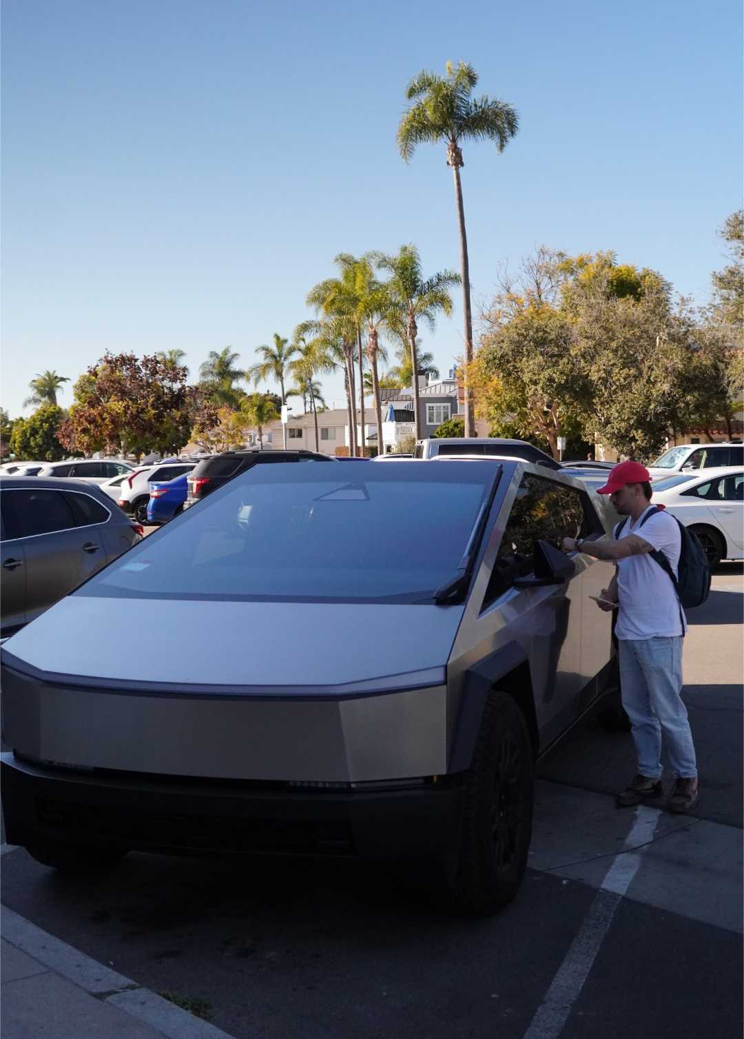 Ho guidato il Tesla Cybertruck: un’esperienza fuori di testa!